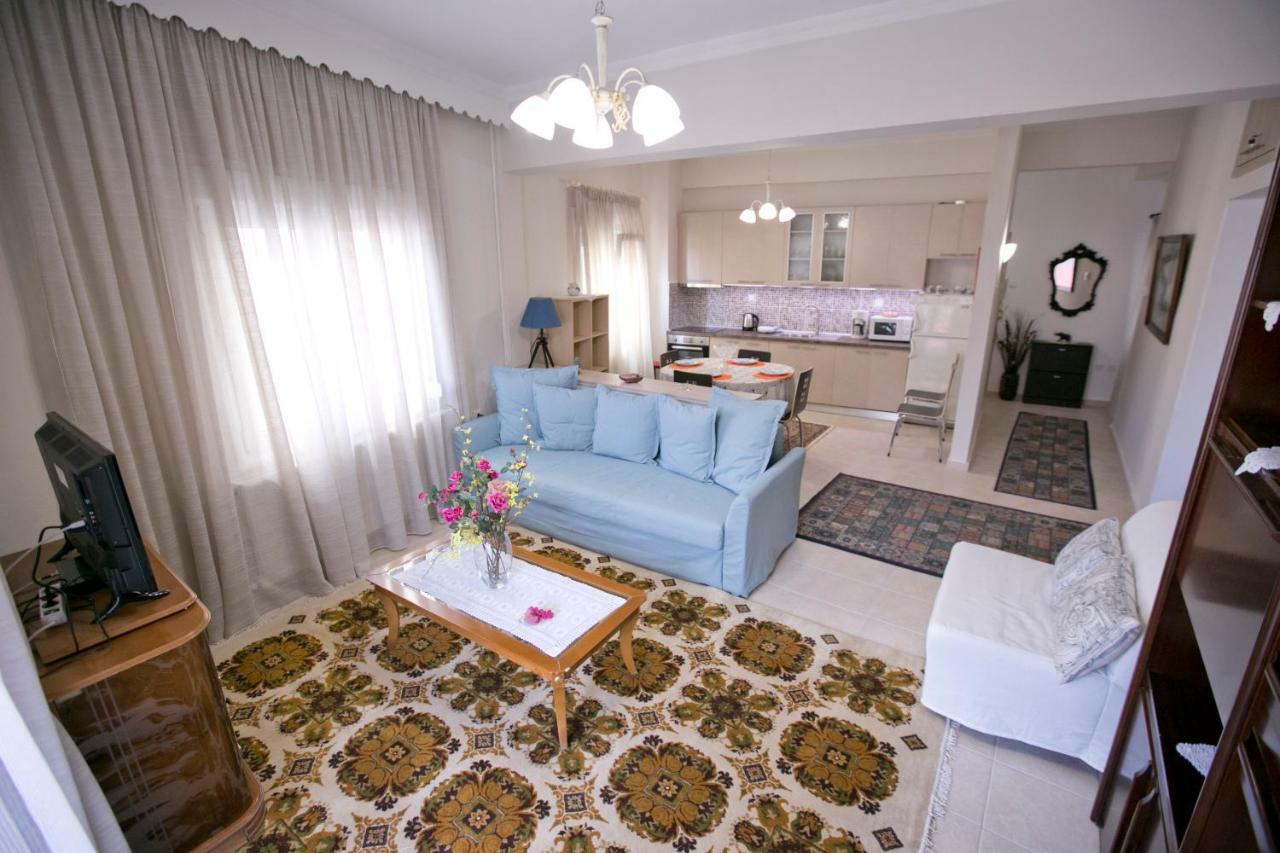 Nick N Sophie's Apartment *
